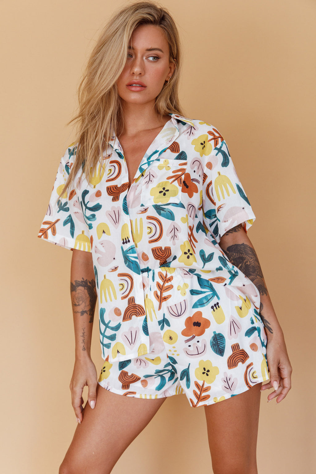 Just A Hunch Shorts Printed White by Selfie Leslie