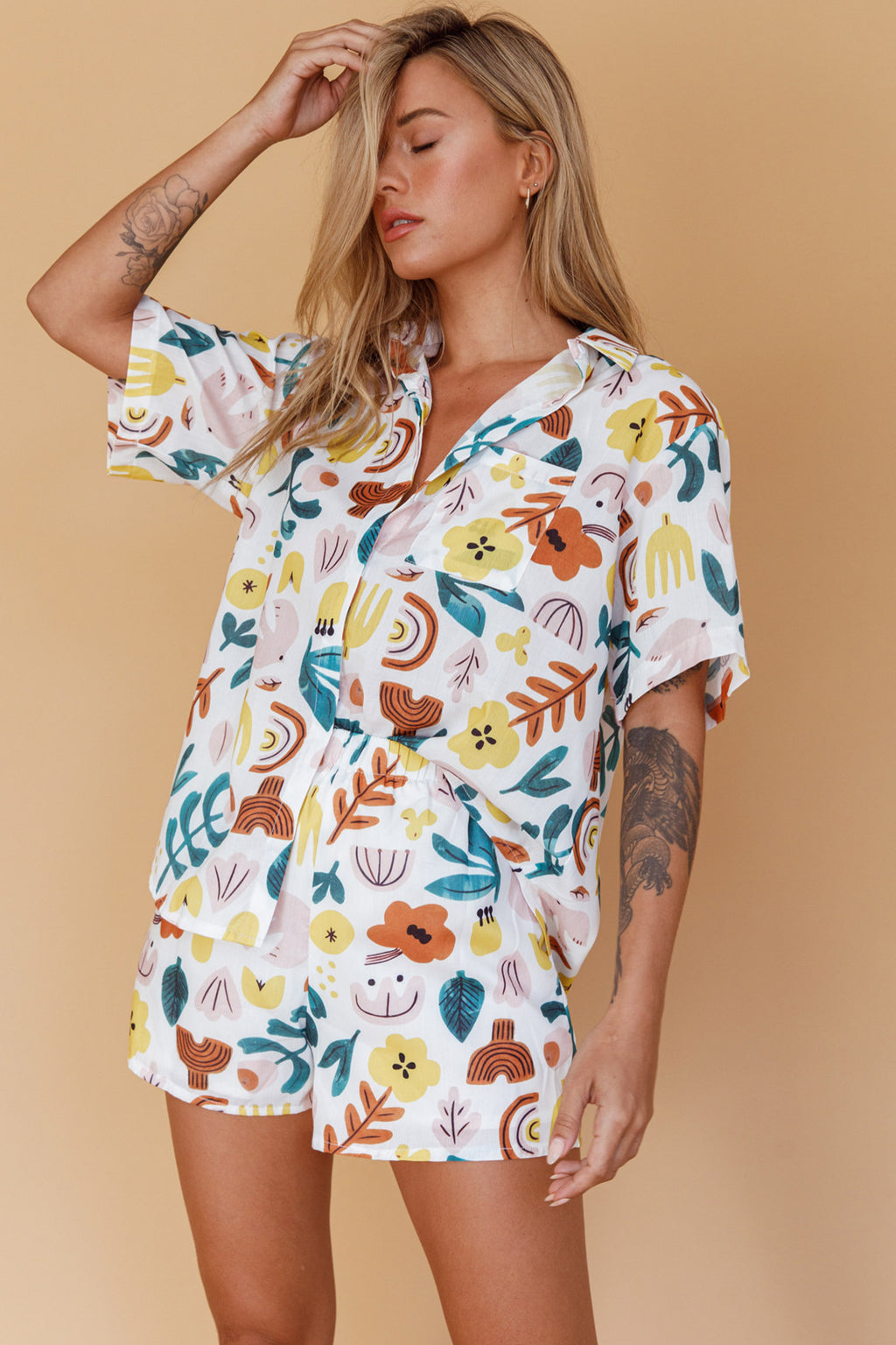 Just A Hunch Button Shirt Printed White by Selfie Leslie