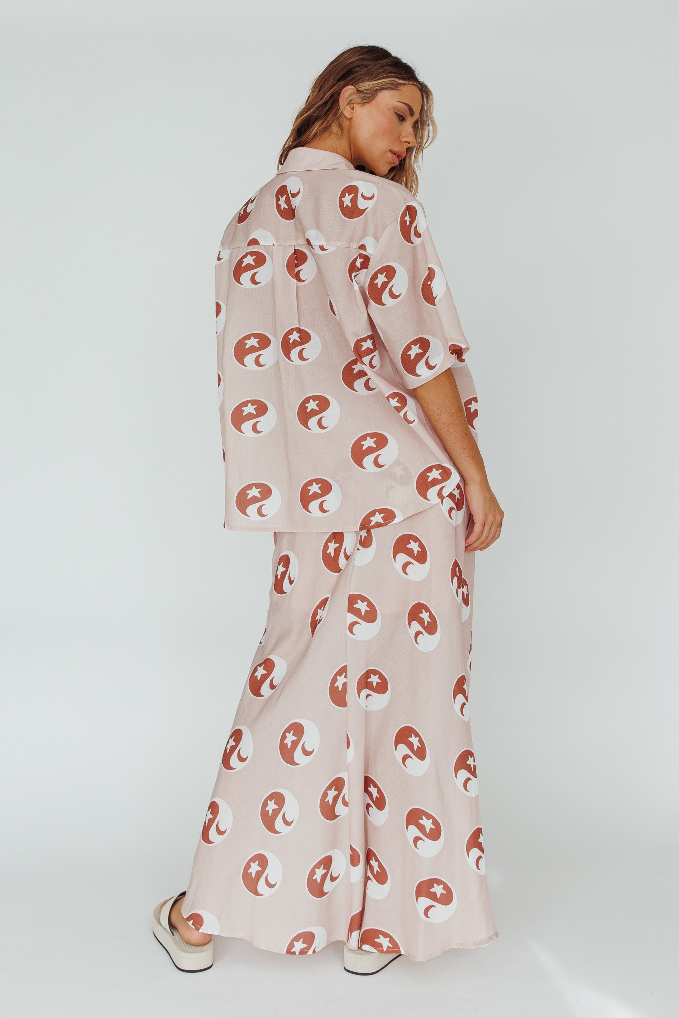 Just A Hunch Maxi Skirt Yin Yang Rose by Selfie Leslie