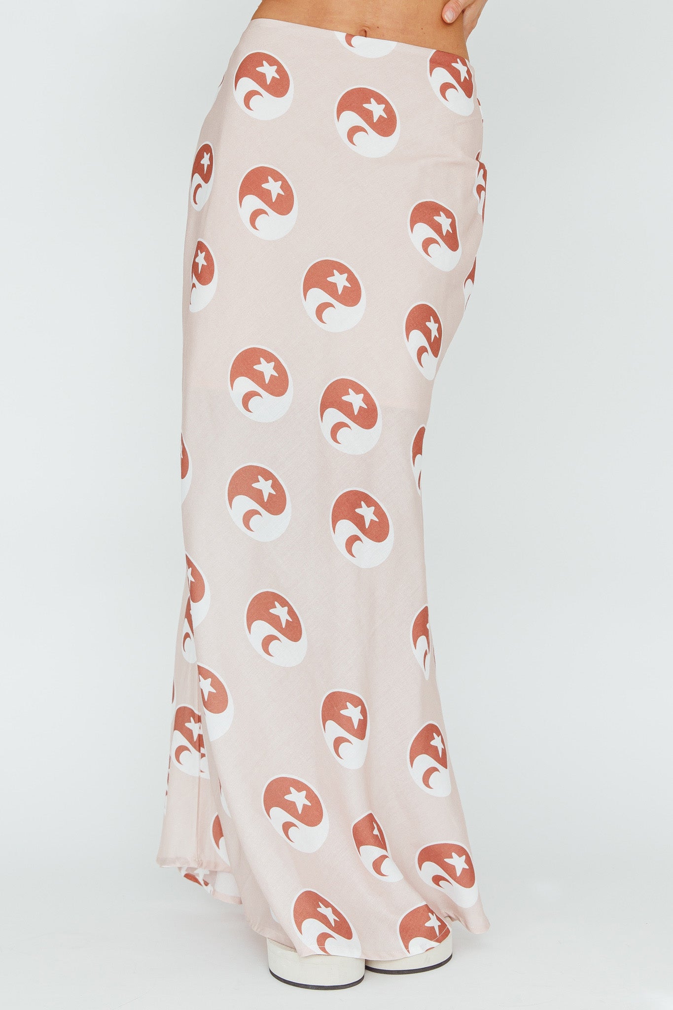 Just A Hunch Maxi Skirt Yin Yang Rose by Selfie Leslie