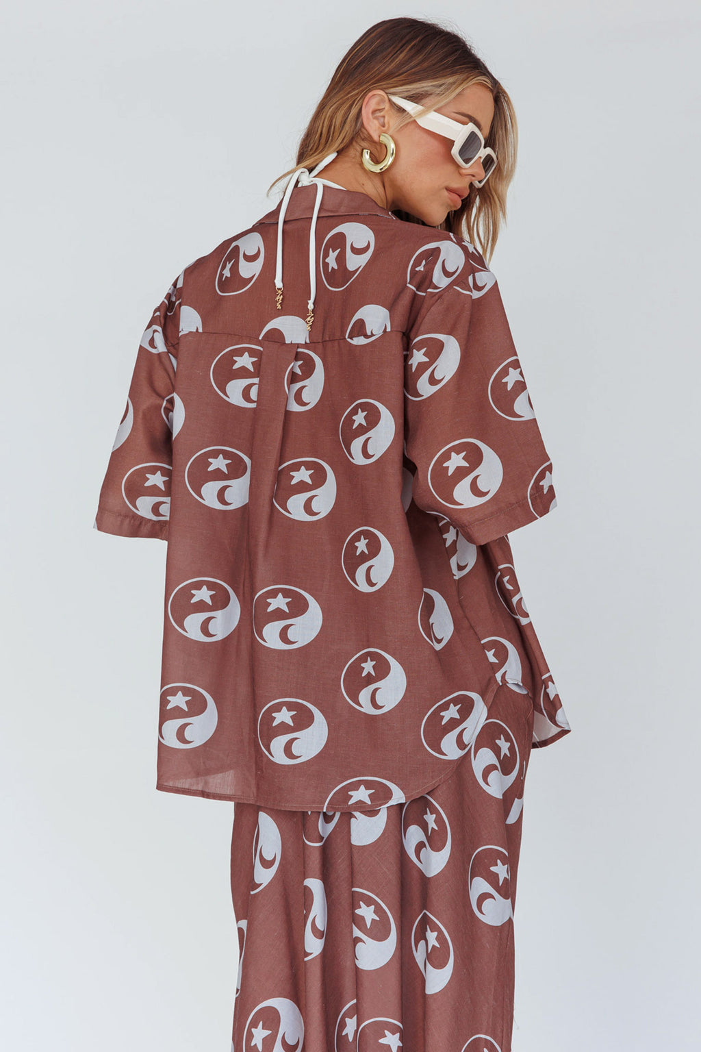 Just A Hunch Button Shirt Yin Yang Coco by Selfie Leslie