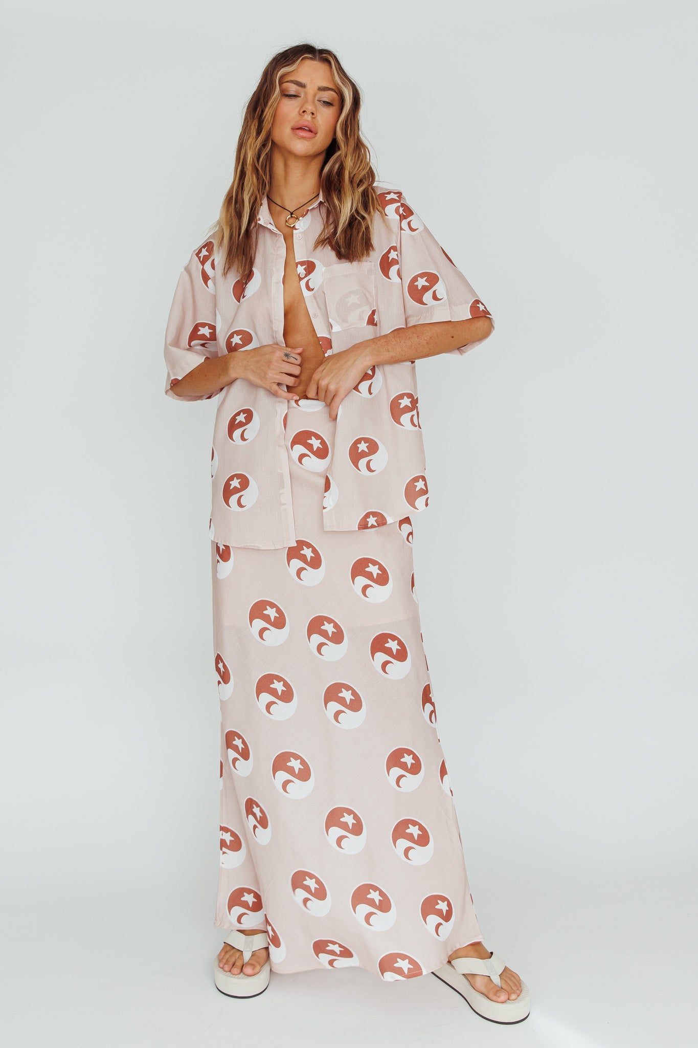 Just A Hunch Button Shirt Yin Yang Rose by Selfie Leslie