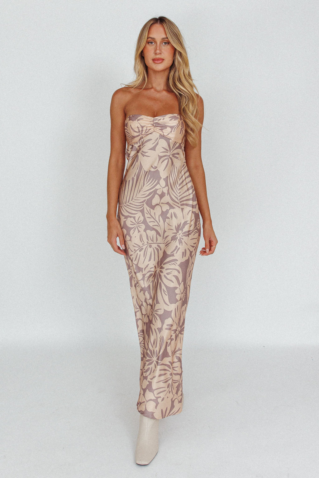 Kona Cowl Back Midi Dress Floral Beige by Selfie Leslie
