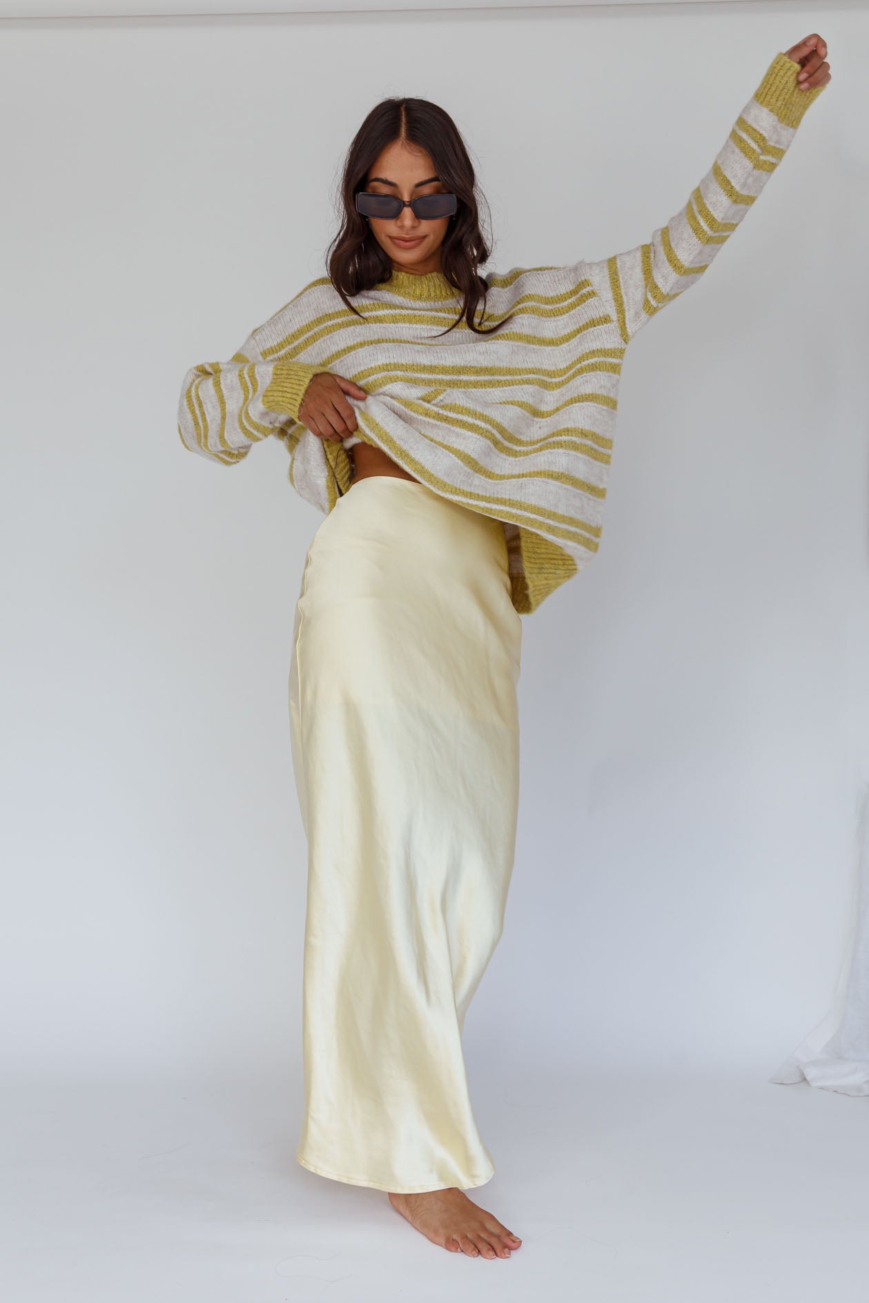 Jona Relaxed Knit Sweater Striped Beige by Selfie Leslie