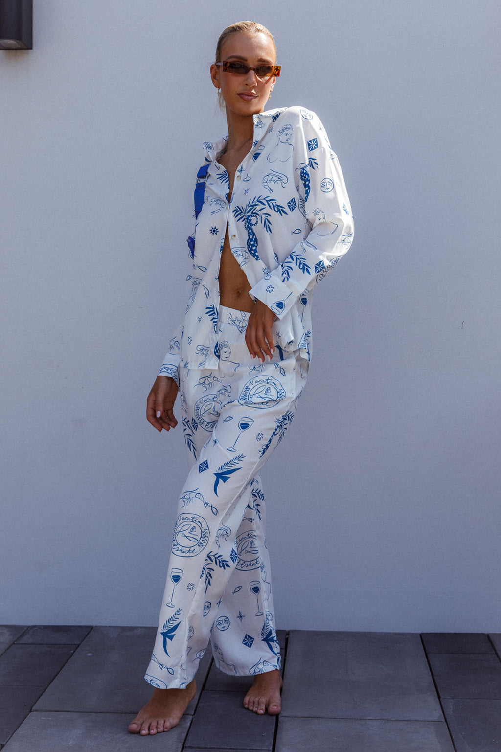 Weekend Bliss Pants Printed White by Selfie Leslie
