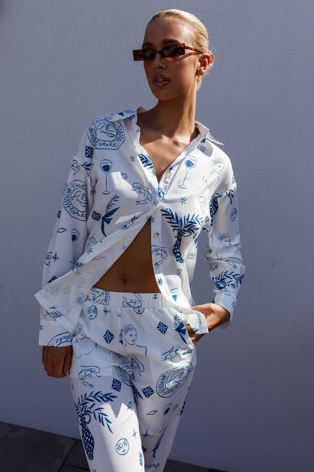 Weekend Bliss Pants Printed White by Selfie Leslie