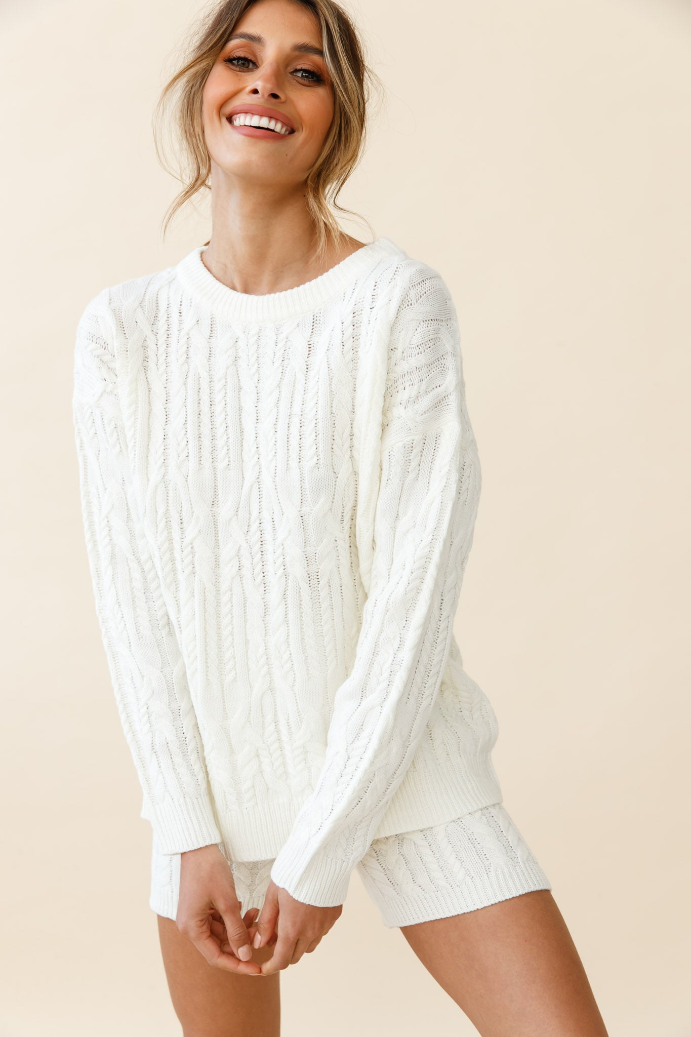 Colorado Cable Knit Shorts Cream– Selfie Leslie