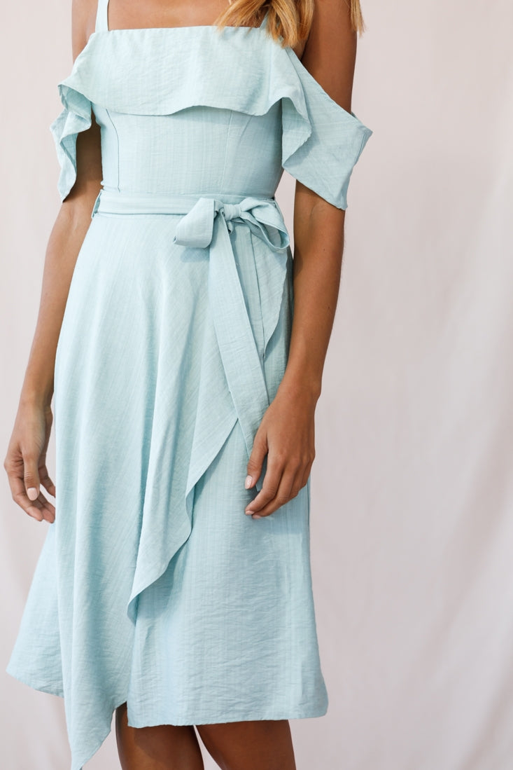 Adali Flowy Summer Midi Dress Pistachio Green by Selfie Leslie