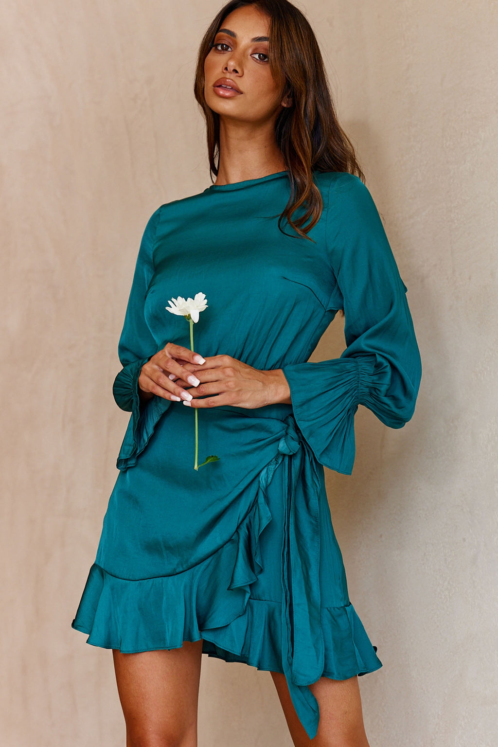 dalan dress- dark green evening dress reviews Full-Length Dark Green Evening Dress with Long Chiffon Cape Sleeves